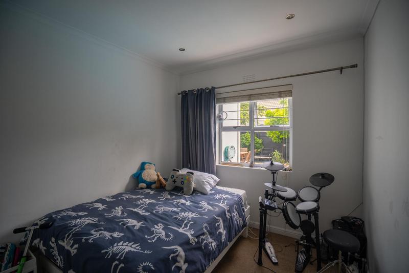 3 Bedroom Property for Sale in Sunningdale Western Cape